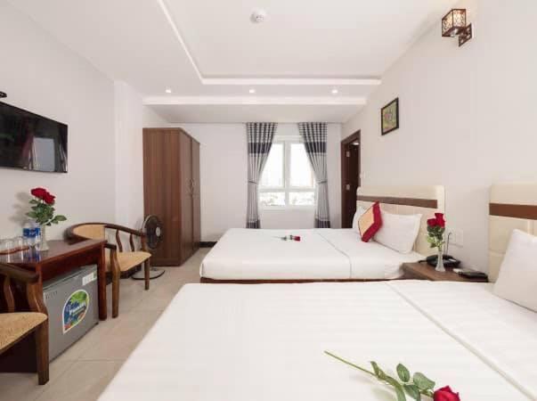 Golden House Hotel Da Nang Exterior photo