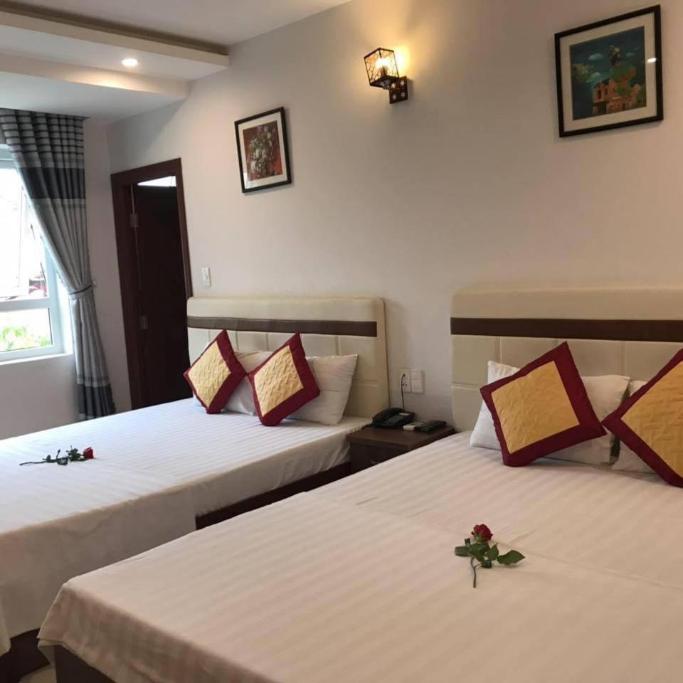 Golden House Hotel Da Nang Exterior photo